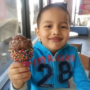 Meet your Posher, Manuel